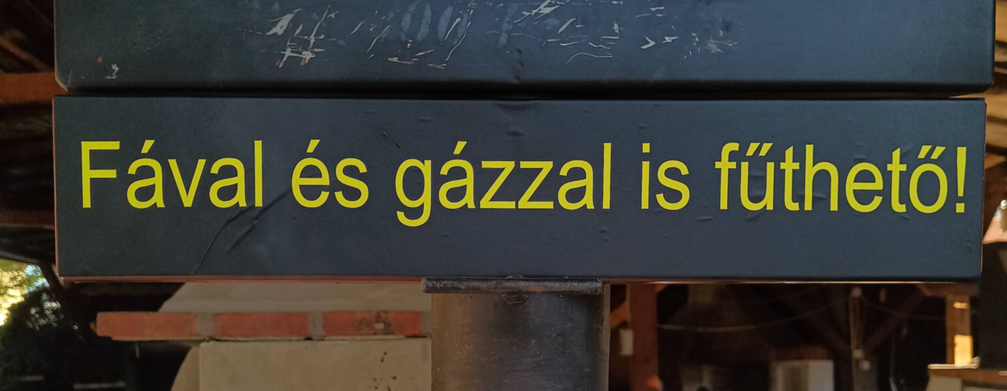 Mobil kemencéink fával és gázzal is fűthetők!